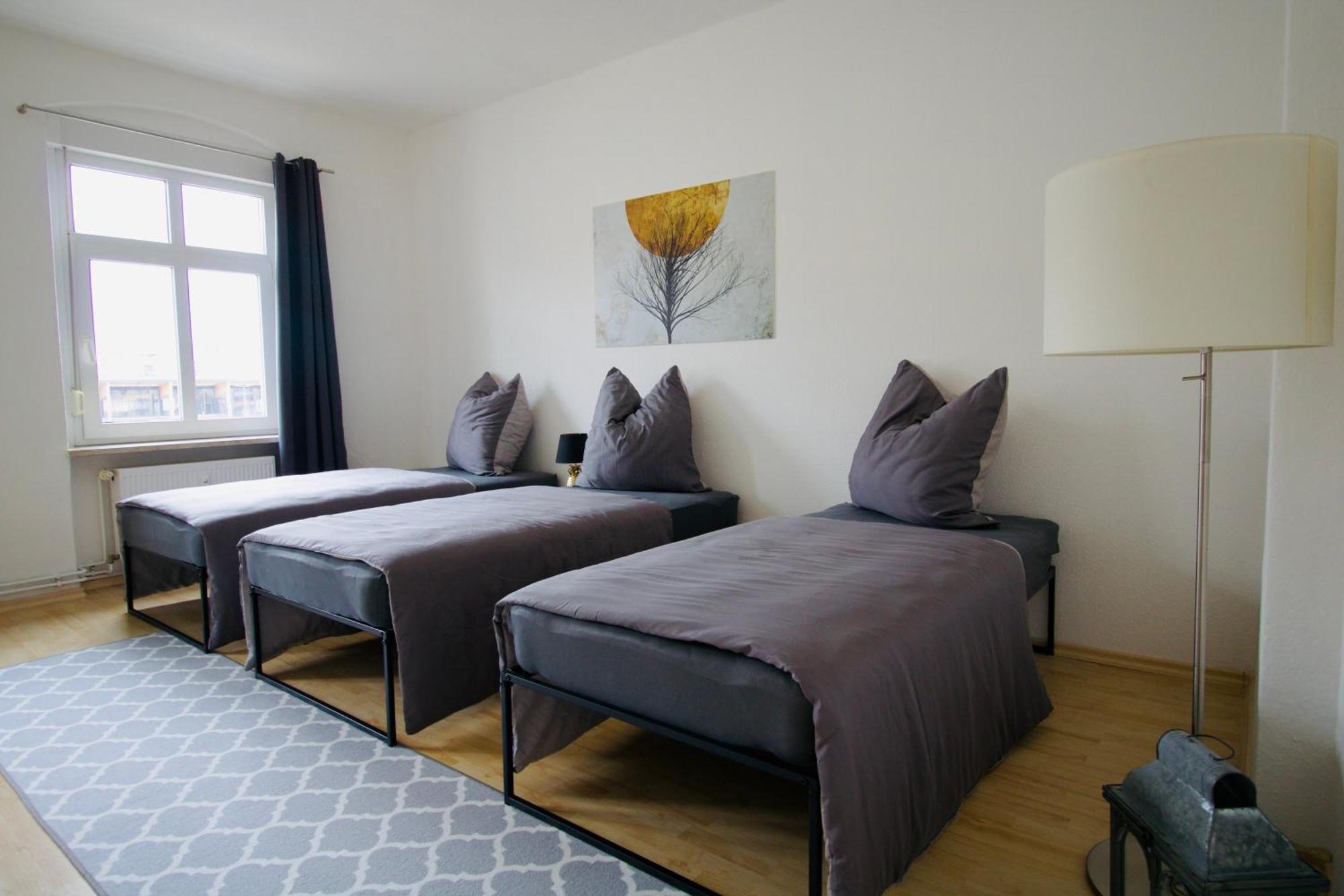 Gemuetliches Innenstadtnest, Zentrale Lage, 88Qm, Kostenfreier Parkplatz, Fuer Bis Zu 6 Personen Cottbus Exterior foto