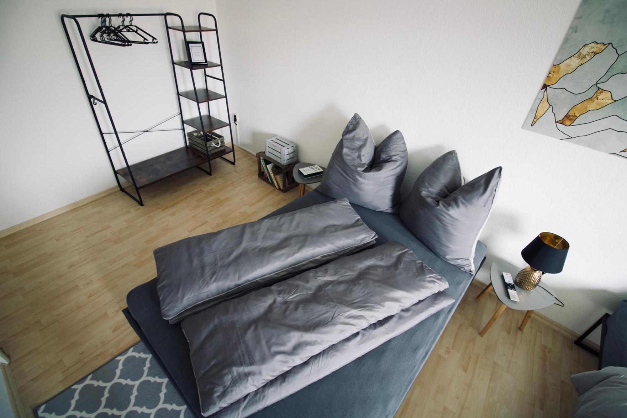 Gemuetliches Innenstadtnest, Zentrale Lage, 88Qm, Kostenfreier Parkplatz, Fuer Bis Zu 6 Personen Cottbus Exterior foto